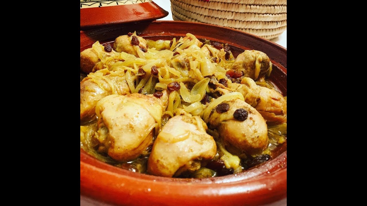 Tajine de poulet, oignons et raisins sec (Tfaya)
