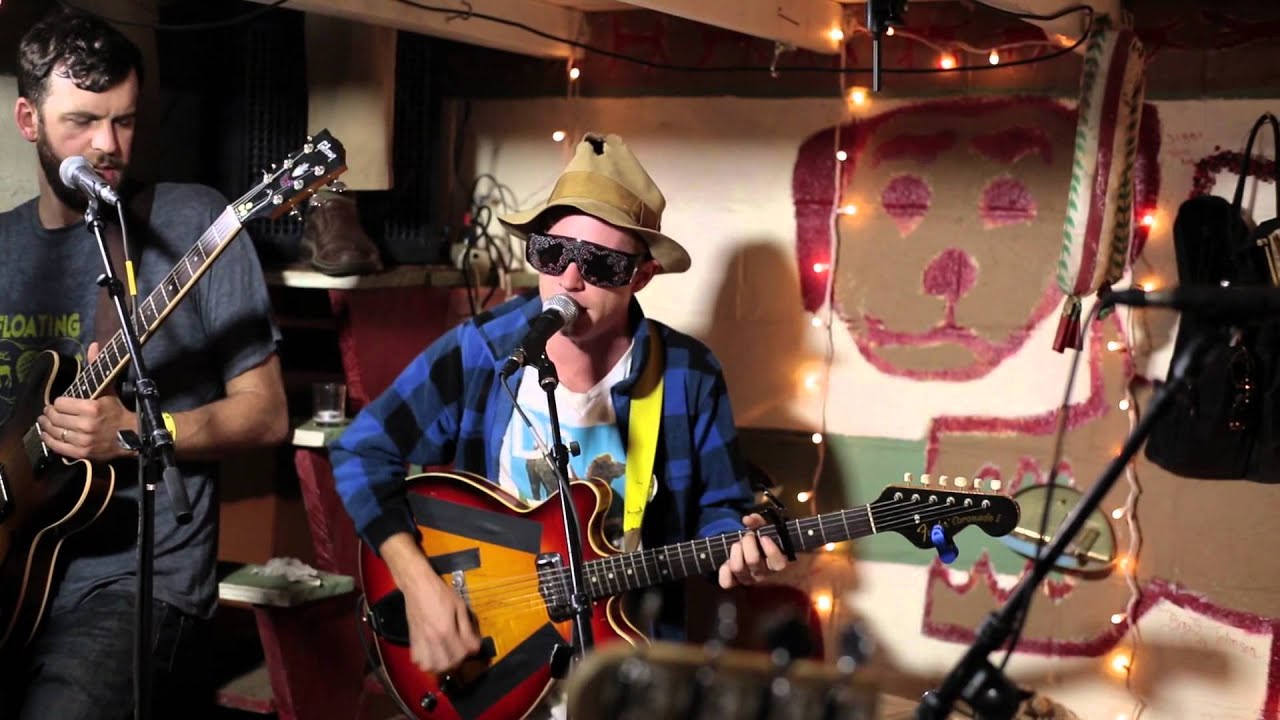 Dr. Dog - Do The Trick (Live @Pickathon 2012)