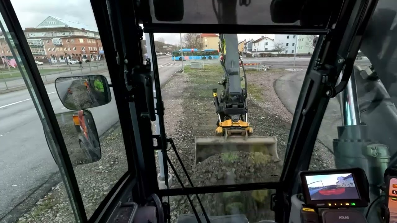 Gravel adjustment, filling, digging