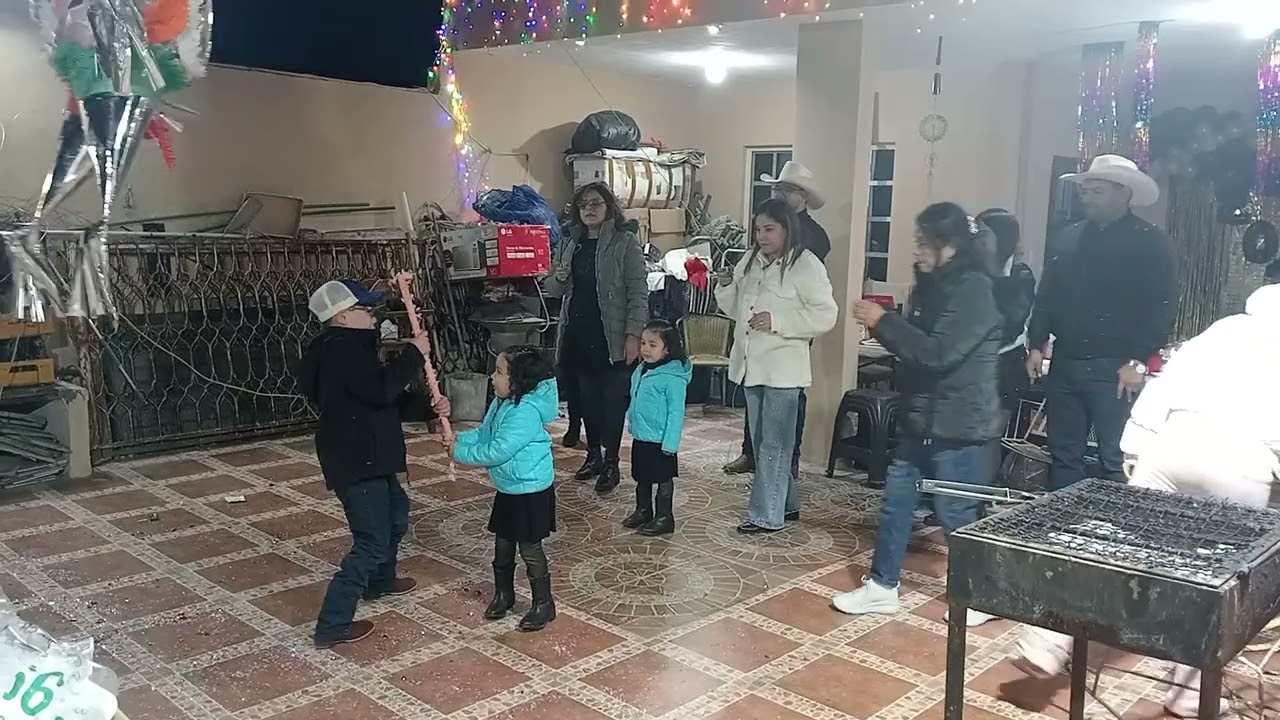 Isabella,Edson,Elisa y Emma feliz año 2026 