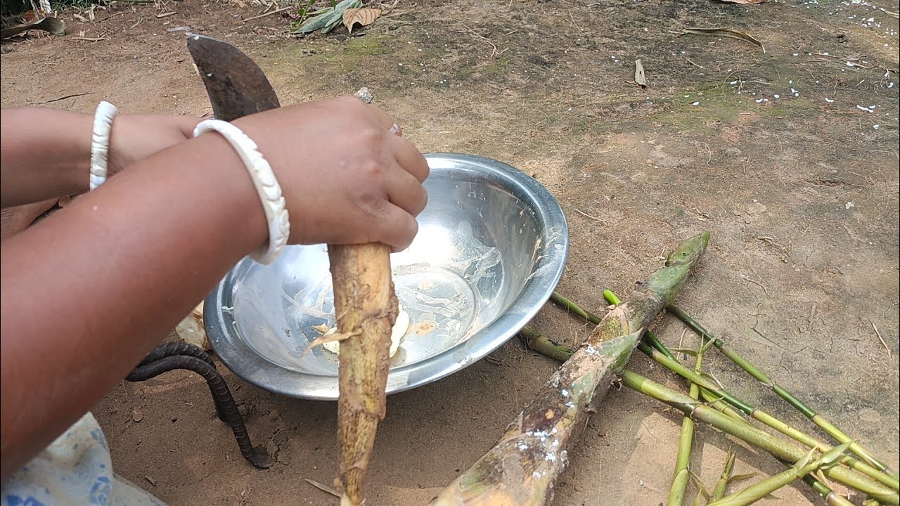Bamboo shoot or chicken 🐔 skin pakaya village recipe 💁