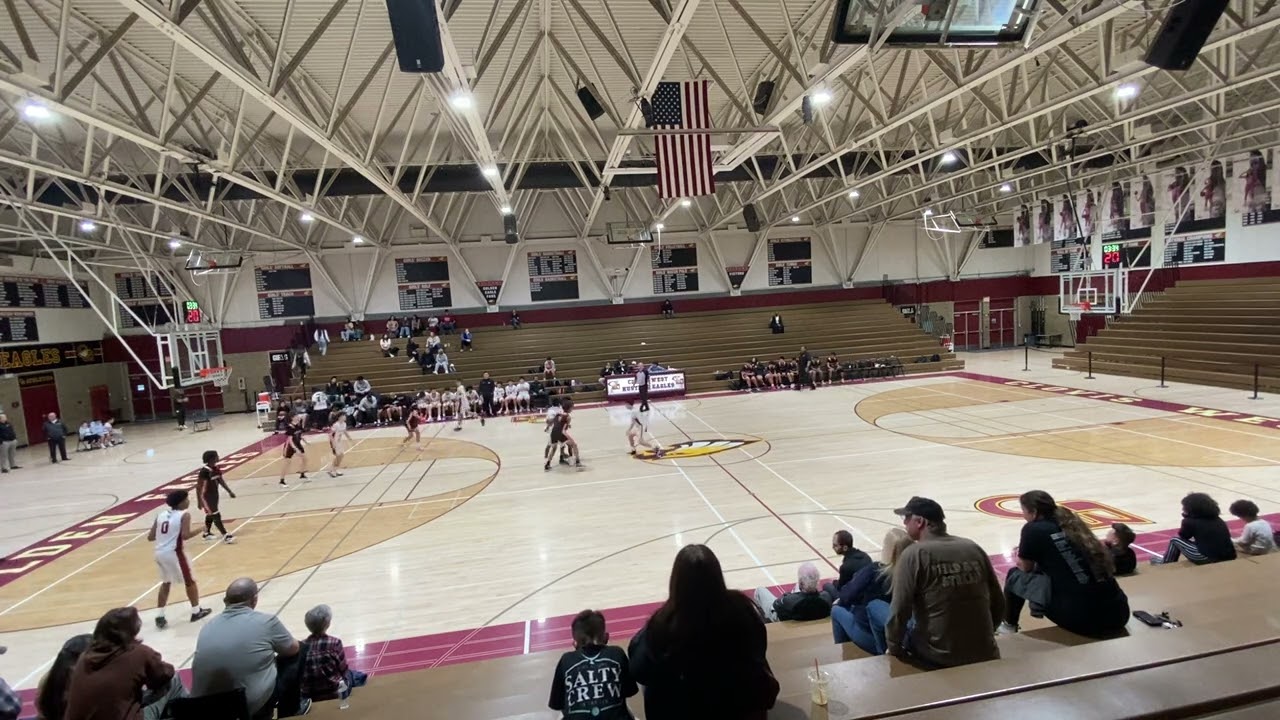 3rd quarter central east vs Clovis west freshman 3rd quarter 