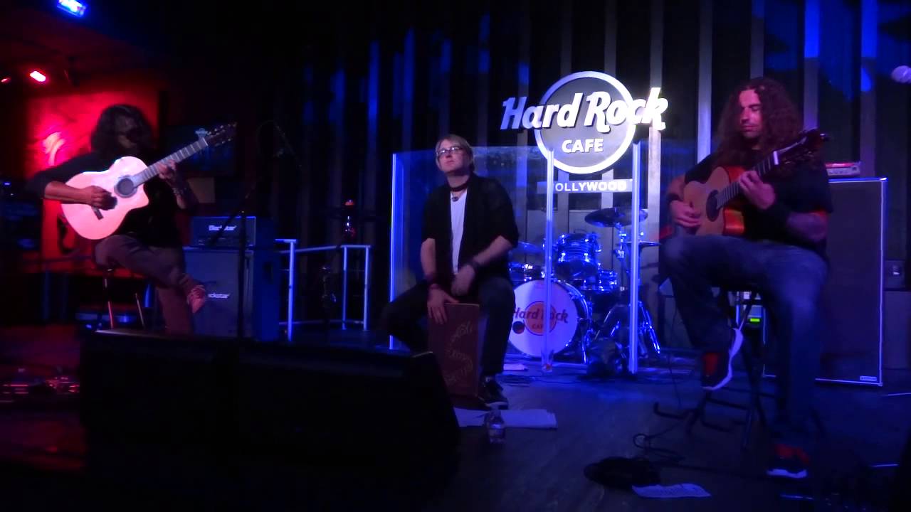 HEAVY MELLOW HARD ROCK CAFE   I am A VIKING 4/13/2013