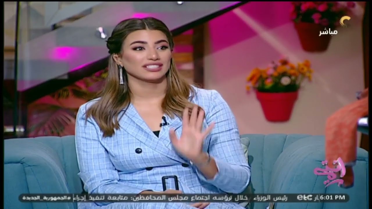 بطريقة عملية.. لو جبهتك مش صغيرة وعايزة لفة طرحة مناسبة، جربي الطريقة دي وهتنبهري 🤩👇