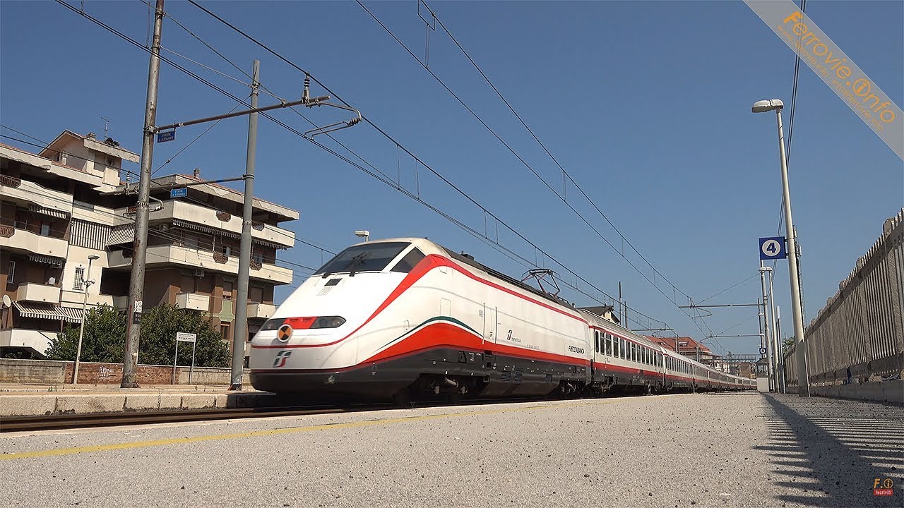 Transiti di E.414 con treni Frecciabianca a Francavilla