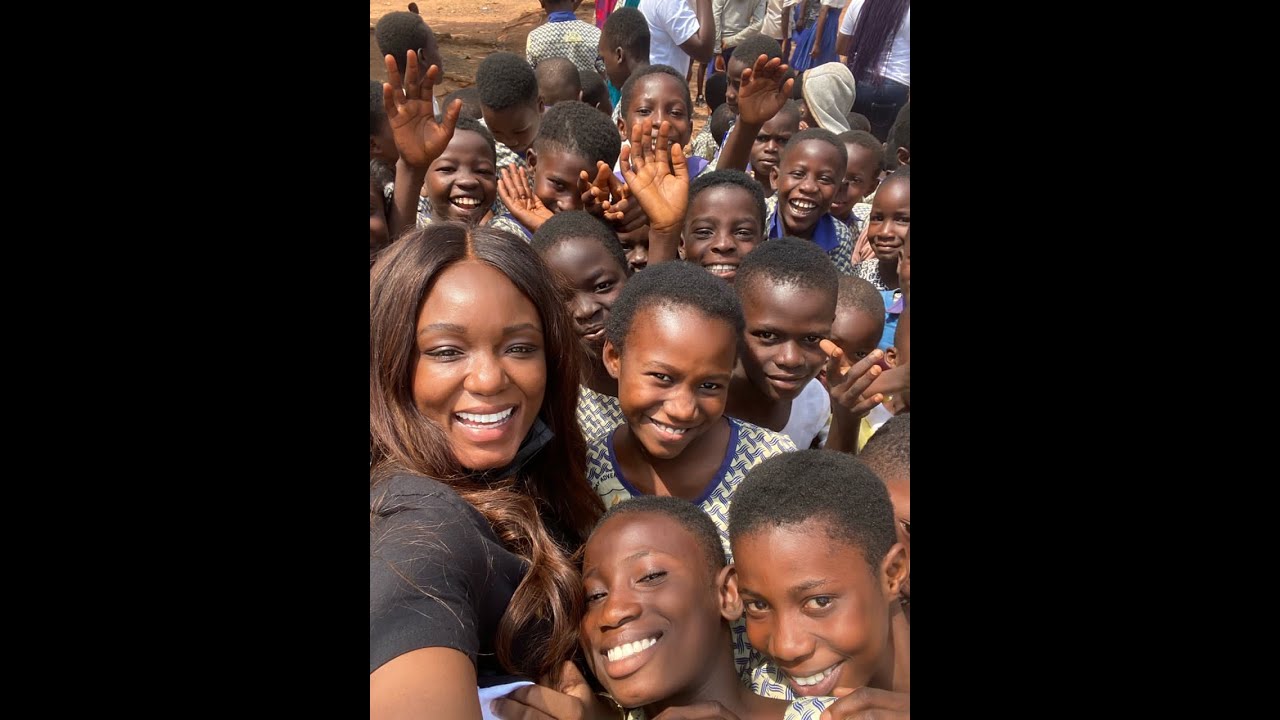 Africa Youth Rising Project   Africa Women Rising