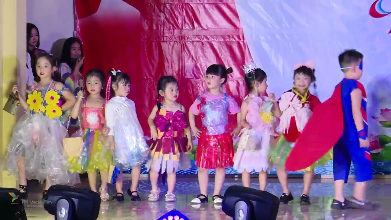 04  thoi trang MN Son Du