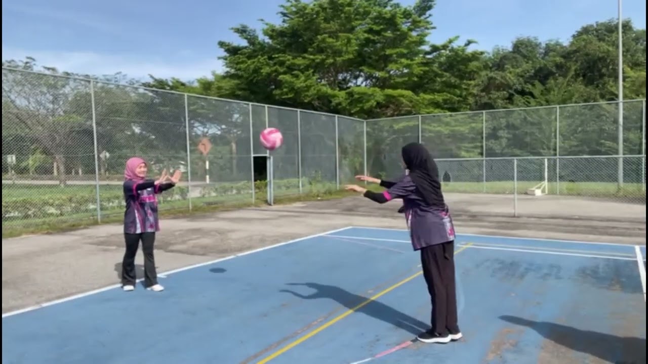 Hantaran Bola Paras Dada ( USK 10101)