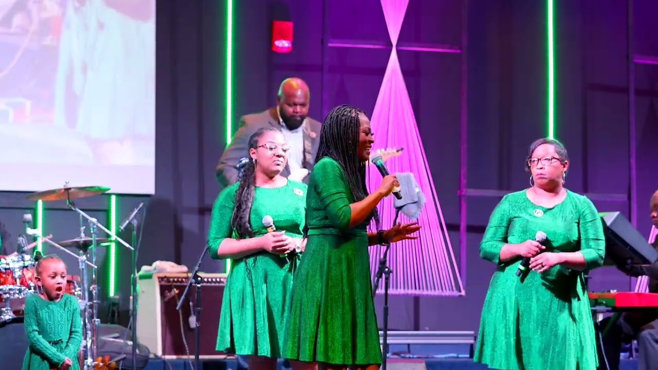 4TV * The Anointed Brown Sisters (ABS) - 3 - Truevine (12/30/2023) __in Tuscaloosa AL