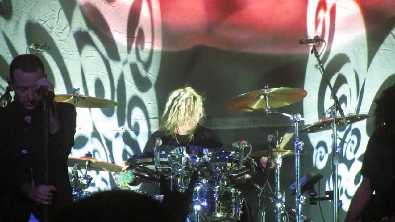 Stone Temple Pilots w/ Chester Bennington - Sour Girl - Live @ House Of Blues
