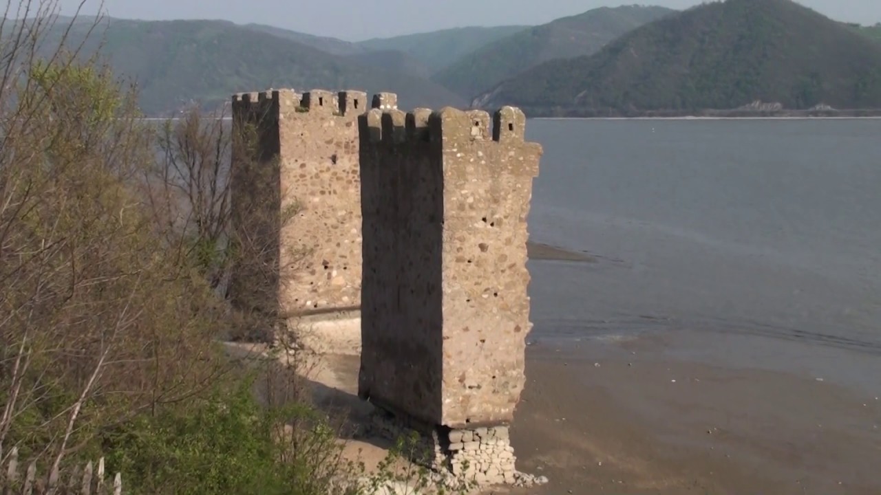 Al-Duna I. - Kormor&aacute;n - Kalap&aacute;cs - Wass Albert: Z&aacute;r&oacute;vers