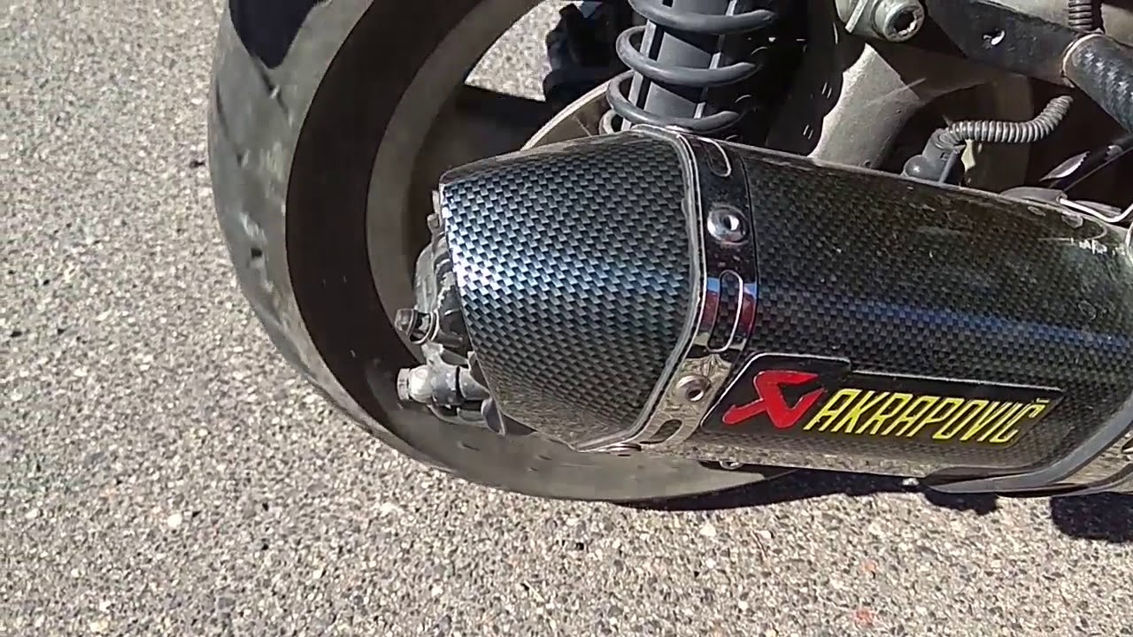 akrapovic exhaust sound - piaggio xevo 125/200