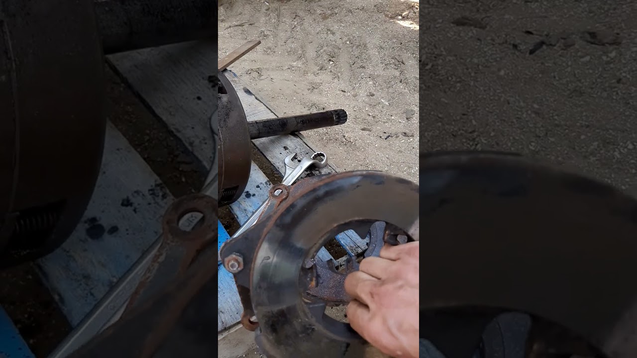Почему клинят тормоза на МТЗ
