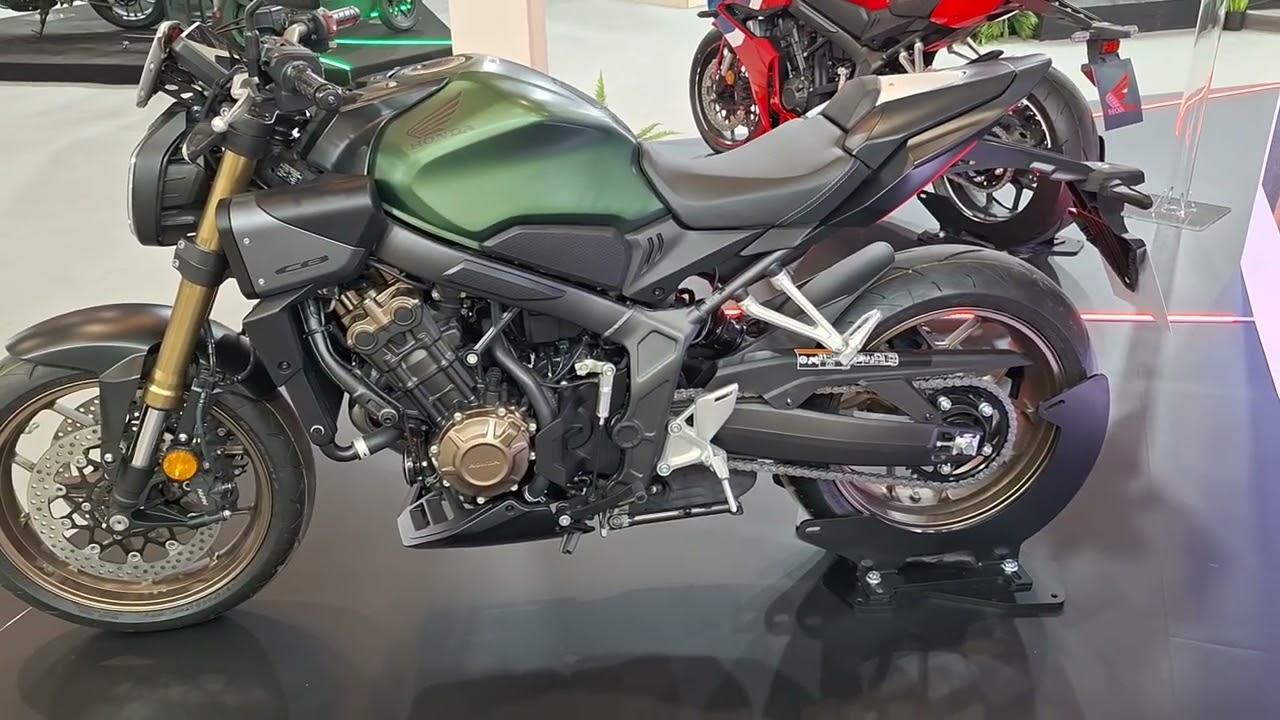 CB650R E-CLUTCH 2024 // Promoto Ginossatis