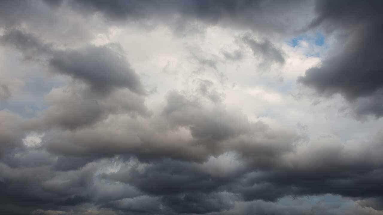 Some sunshine - isolated shower and storm chances Thursday afternoon