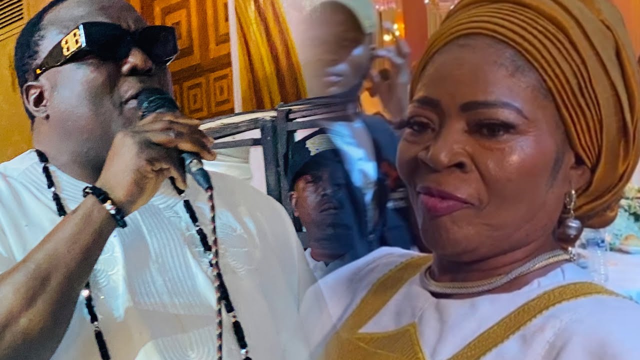 Moment Queen Salawa Abeni scattered the dance Floor @ Friends of Osupa Exclusive White Agbada Party.