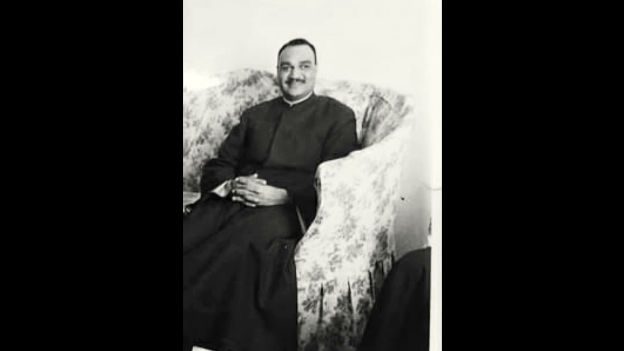 الشيخ أبو العينين شعيشع _ أجمل تلاوة لسورة النساء في مأتم الملكة عالية العراق 1950م