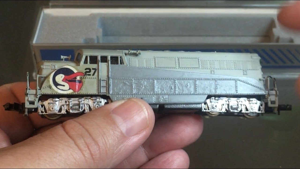 N scale Life-Like BL-2 repair and paint