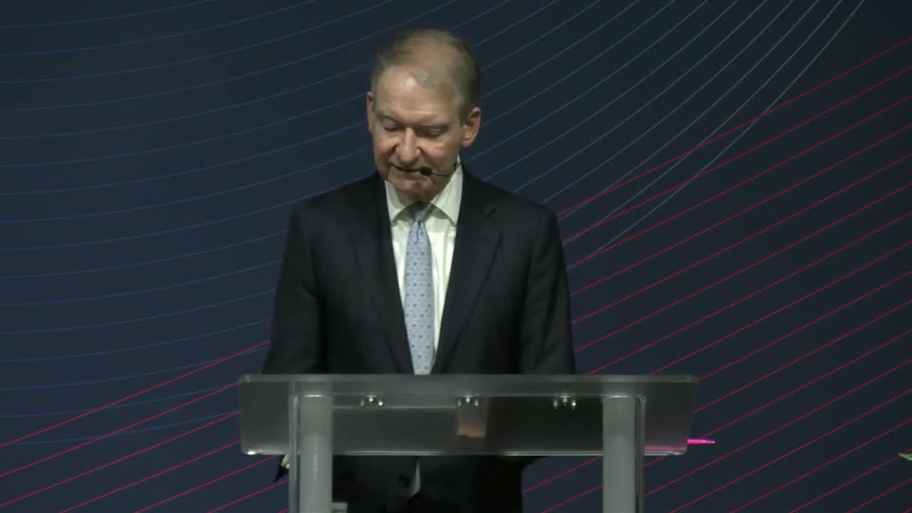 Основной доклад председателя Комиссии по ценным бумагам и биржам США Пола С. Аткинса на выставке ...