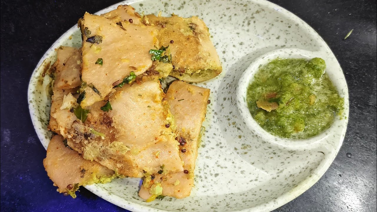 स्वादिष्ट आटा और मटर की फरह रेसिपी | घर पर बनाएं टेस्टी देसी फरह | Easy Aata Matar Farah Recipe