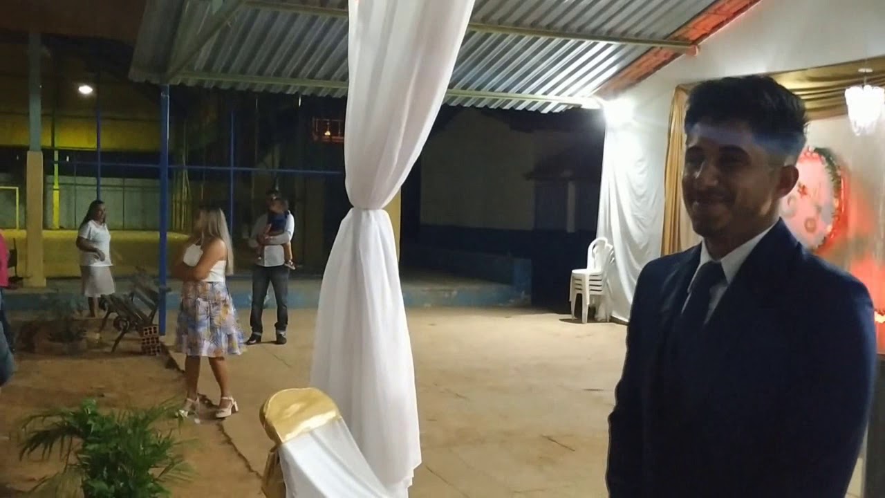 Casamento evangélico simples e emocionante