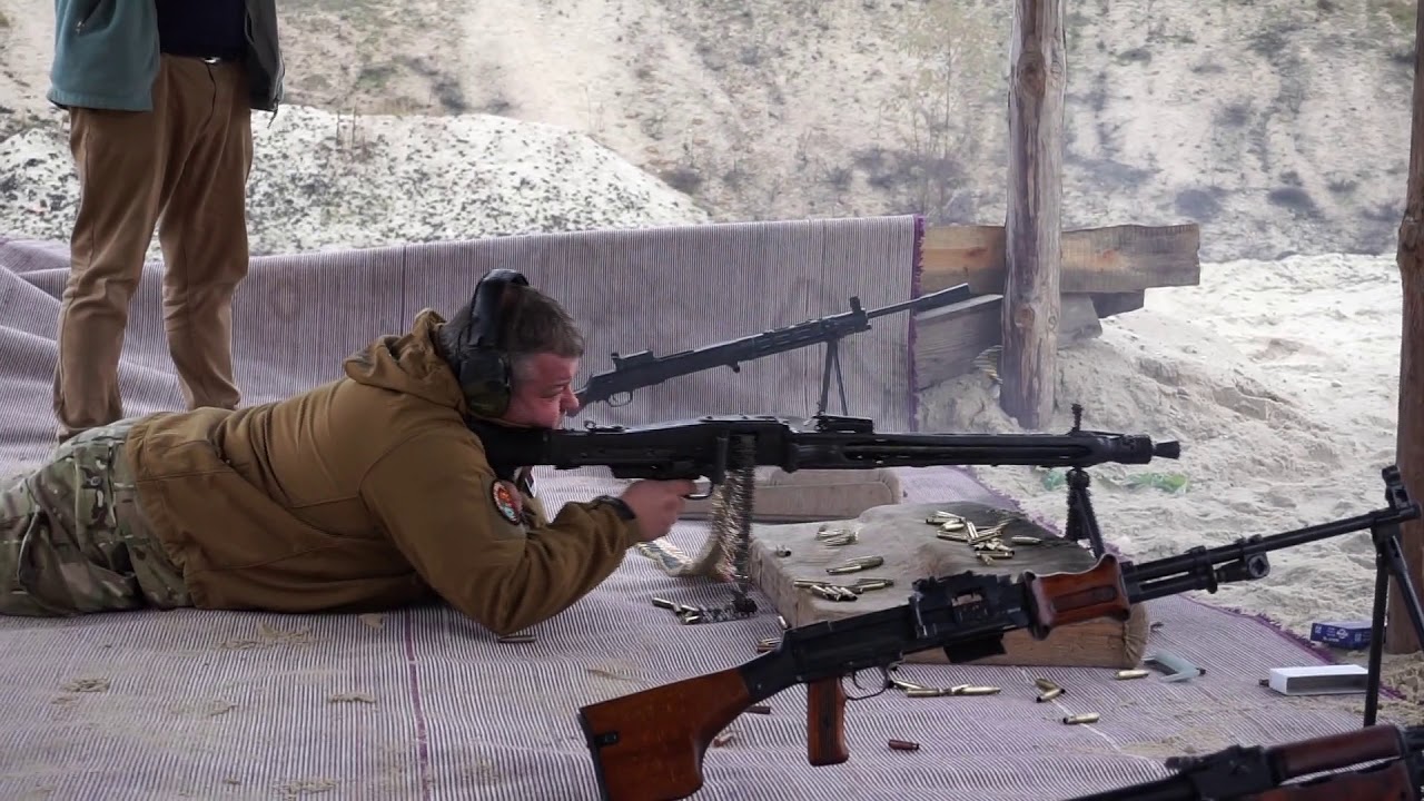 Strzelanie z MG42 full auto shooting
