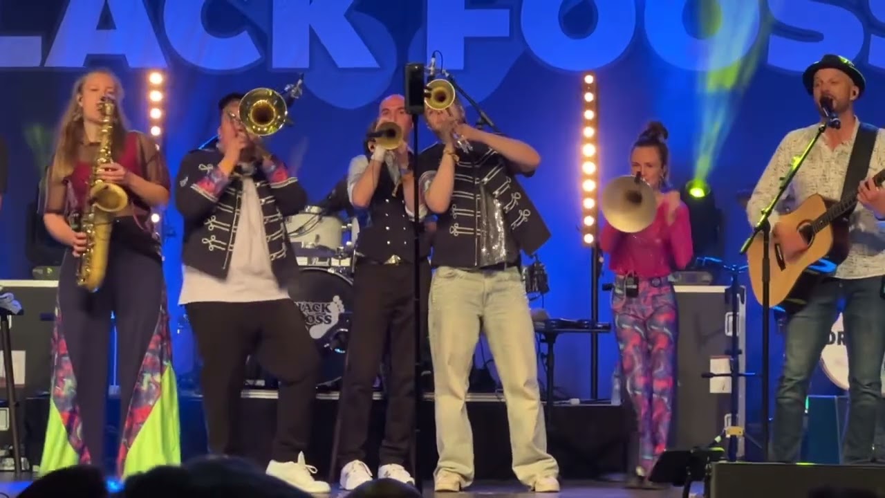 Bläck Fööss & Druckluft - „Mer bruche keiner“ und „Kaffeebud“ im Tanzbrunnen Köln, 16.08.2025 