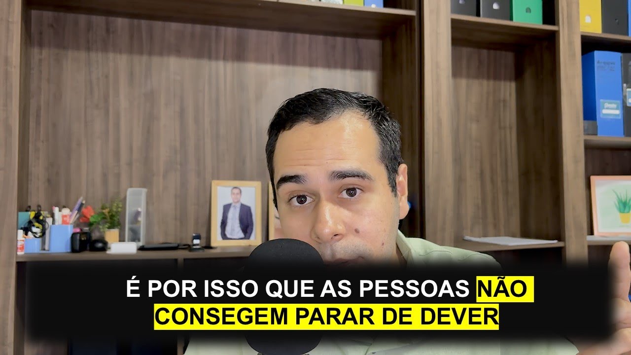 NÃO É FALTA DE DINHEIRO, É FALTA DISSO: O MOTIVO DE VOCÊ NUNCA SAIR DAS DÍVIDAS