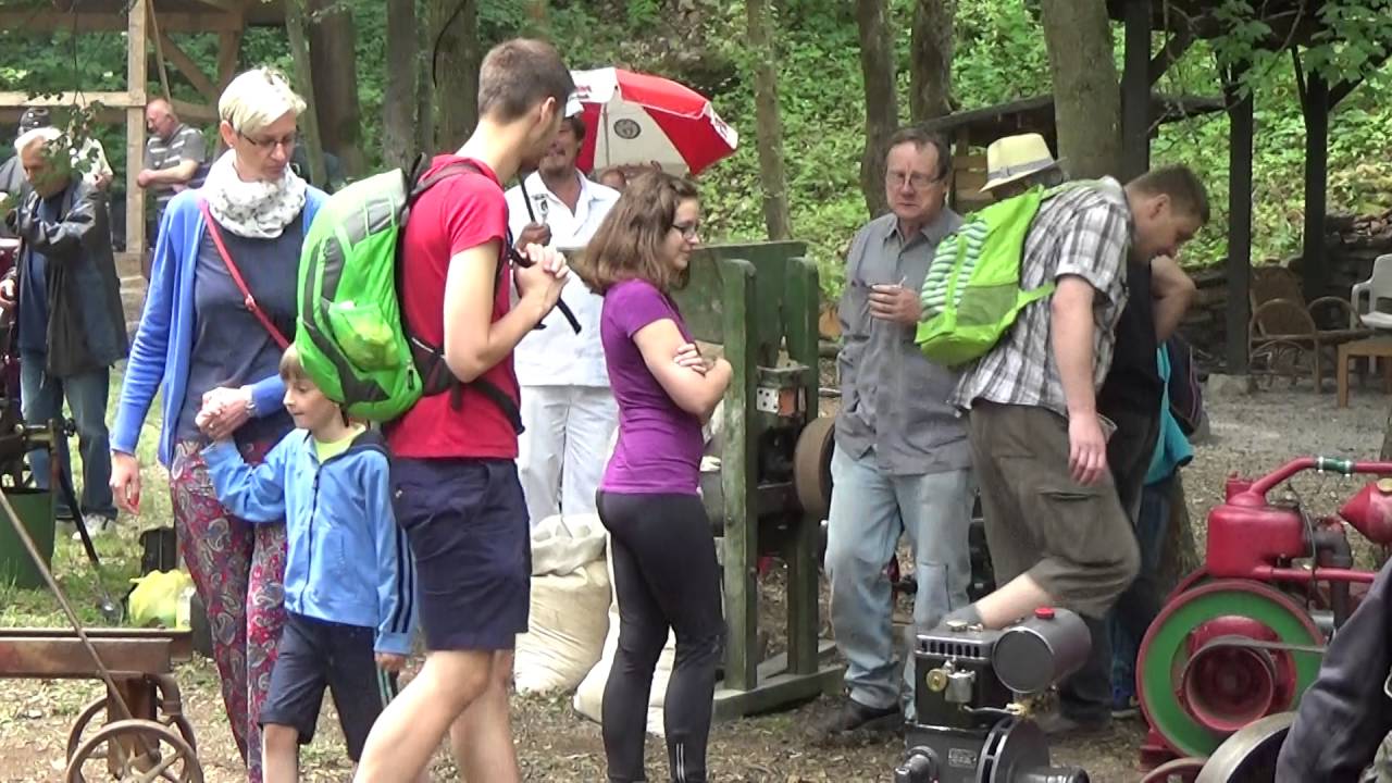 Rotující setrvačníky 2016