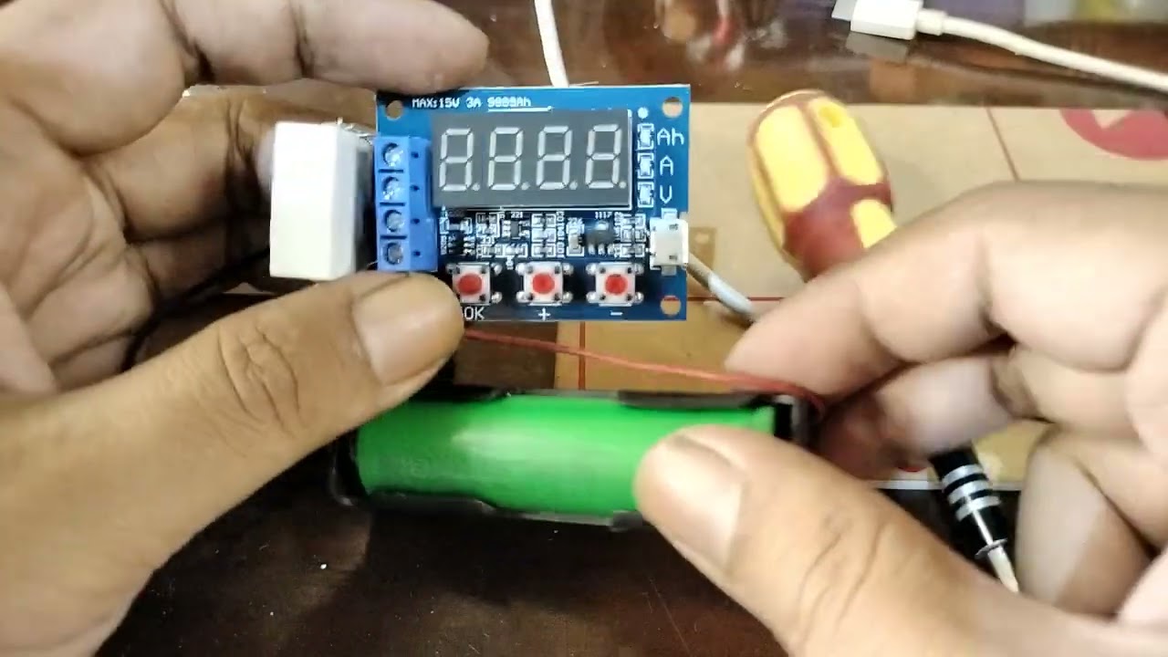 Rakit Capacity Meter - Zhiyu HW-586  1,5 V - 12 V - Bisa hitung kapastitas riil batre