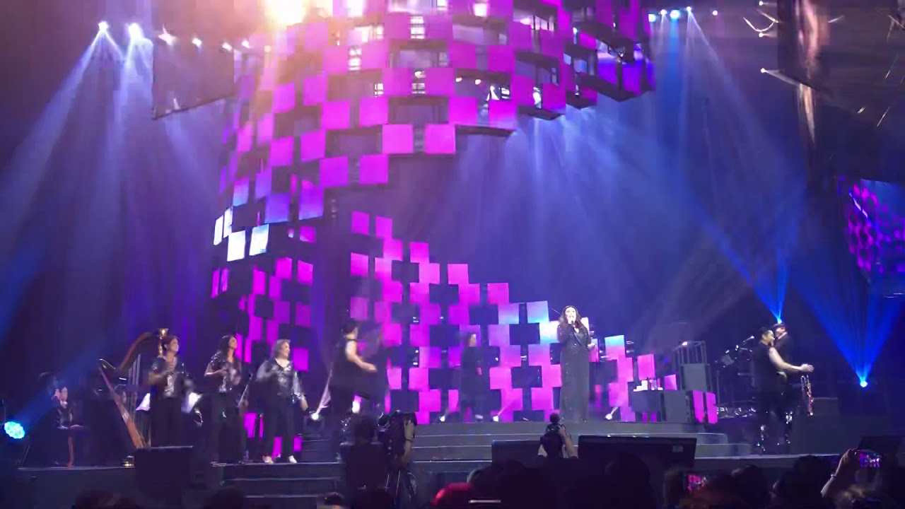 Sharon Cuneta My 40 years concert with the Adrenalin dancers.