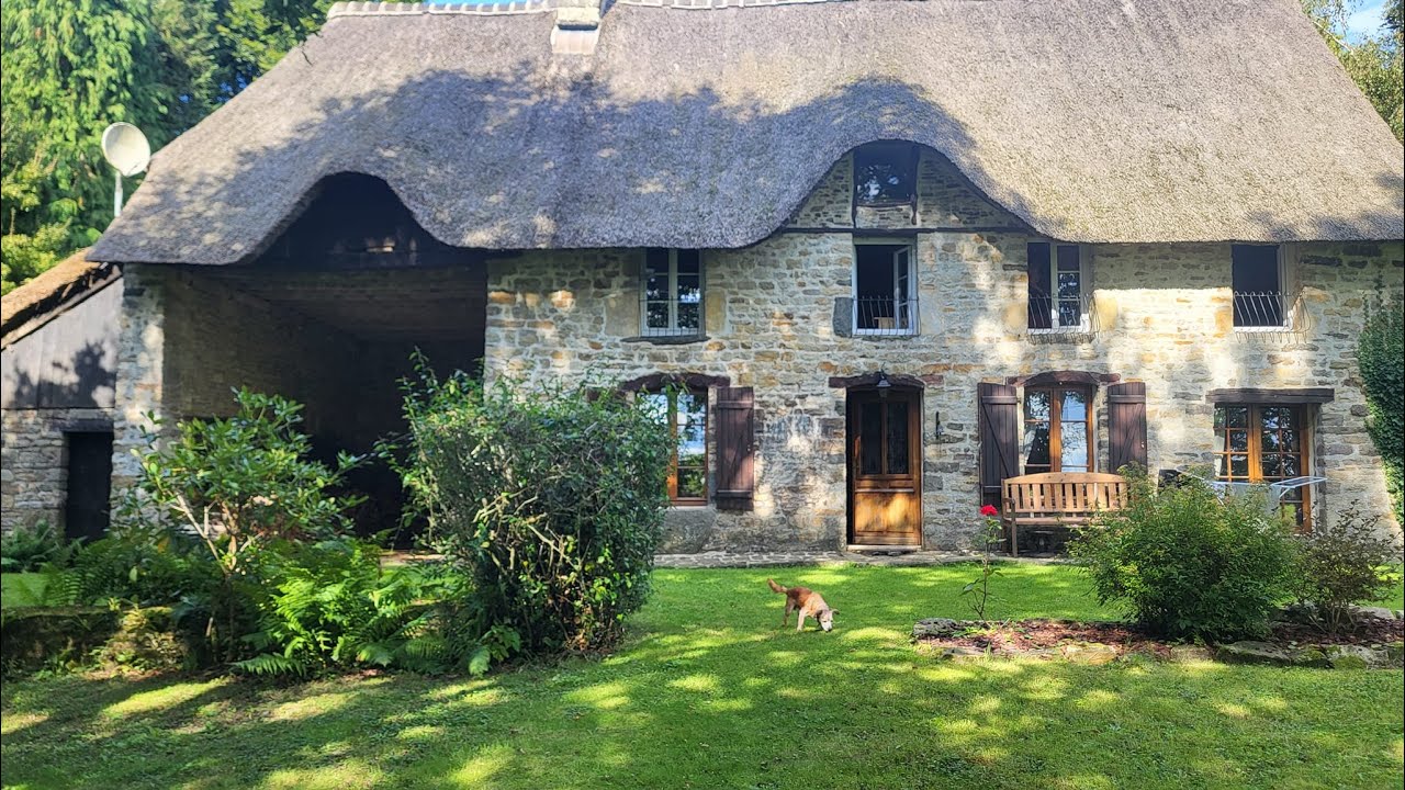 Superb detached thatched property for sale Normandy France #thatchedhome #thatchedhouse #frenchhome