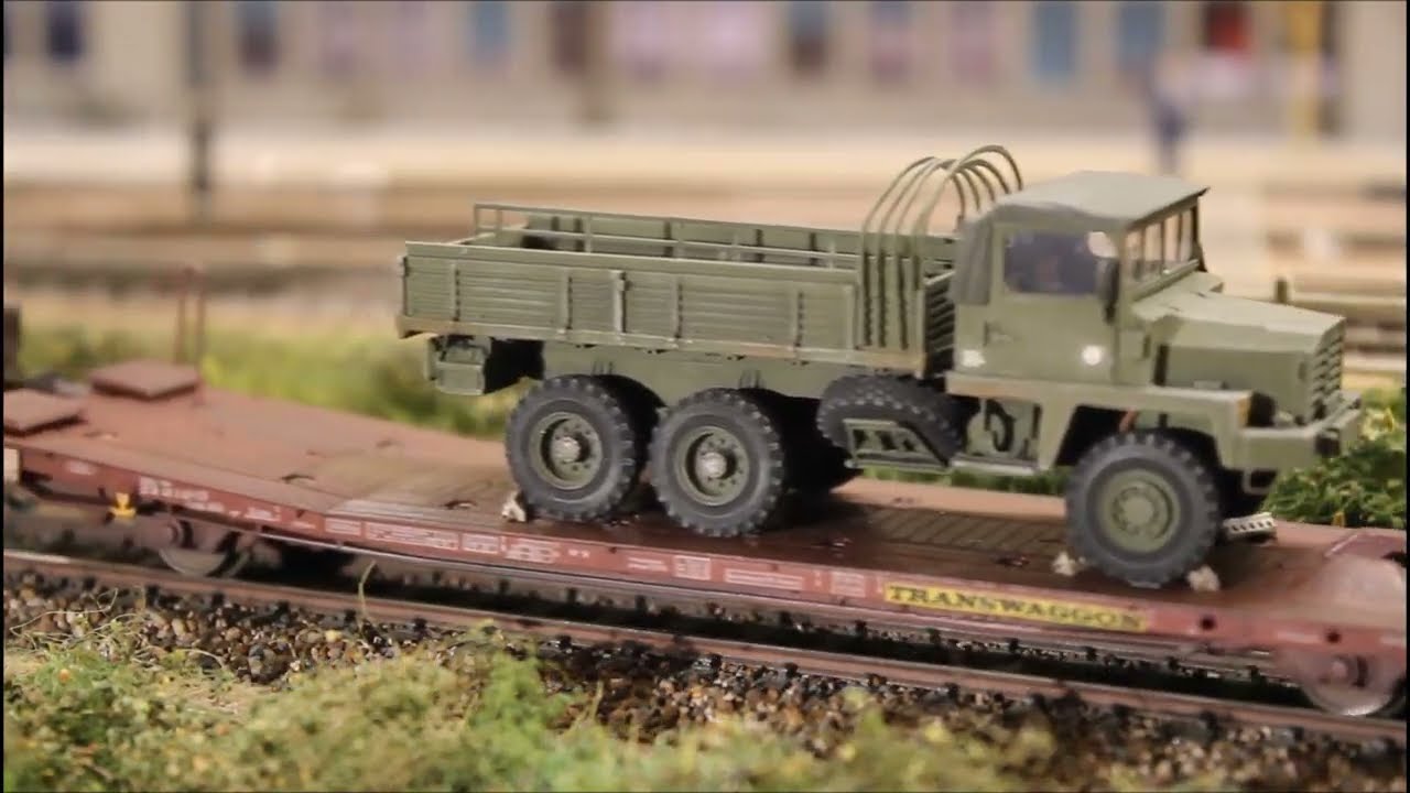 train HO, convoi militaire aux Aubrais