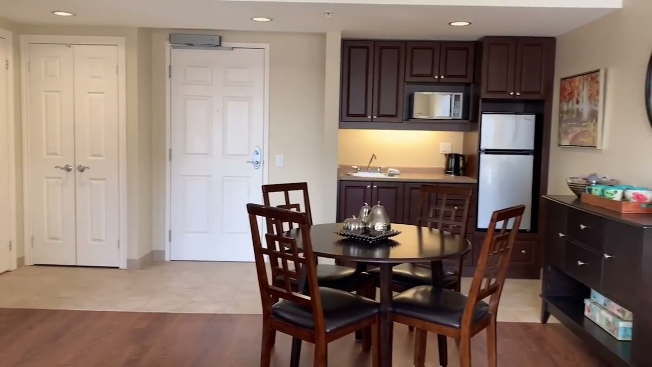 Chartwell Oakville - Model Suite Tour