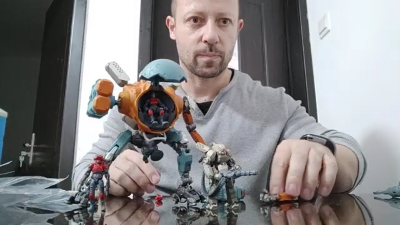 Tecco Toys Age of Mecha prototype review - 1:35scale Fatboy mech, Exo Armor heavy type, & figures