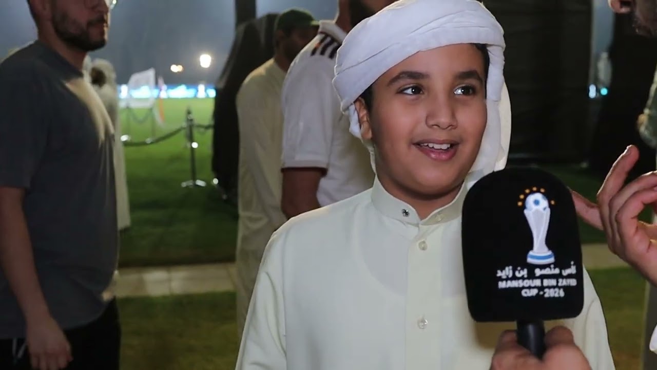 لقاء مع الجماهير بالقاء قصيدة - اليوم السادس - من بطولة كاس منصور بن زايد الدورة 13