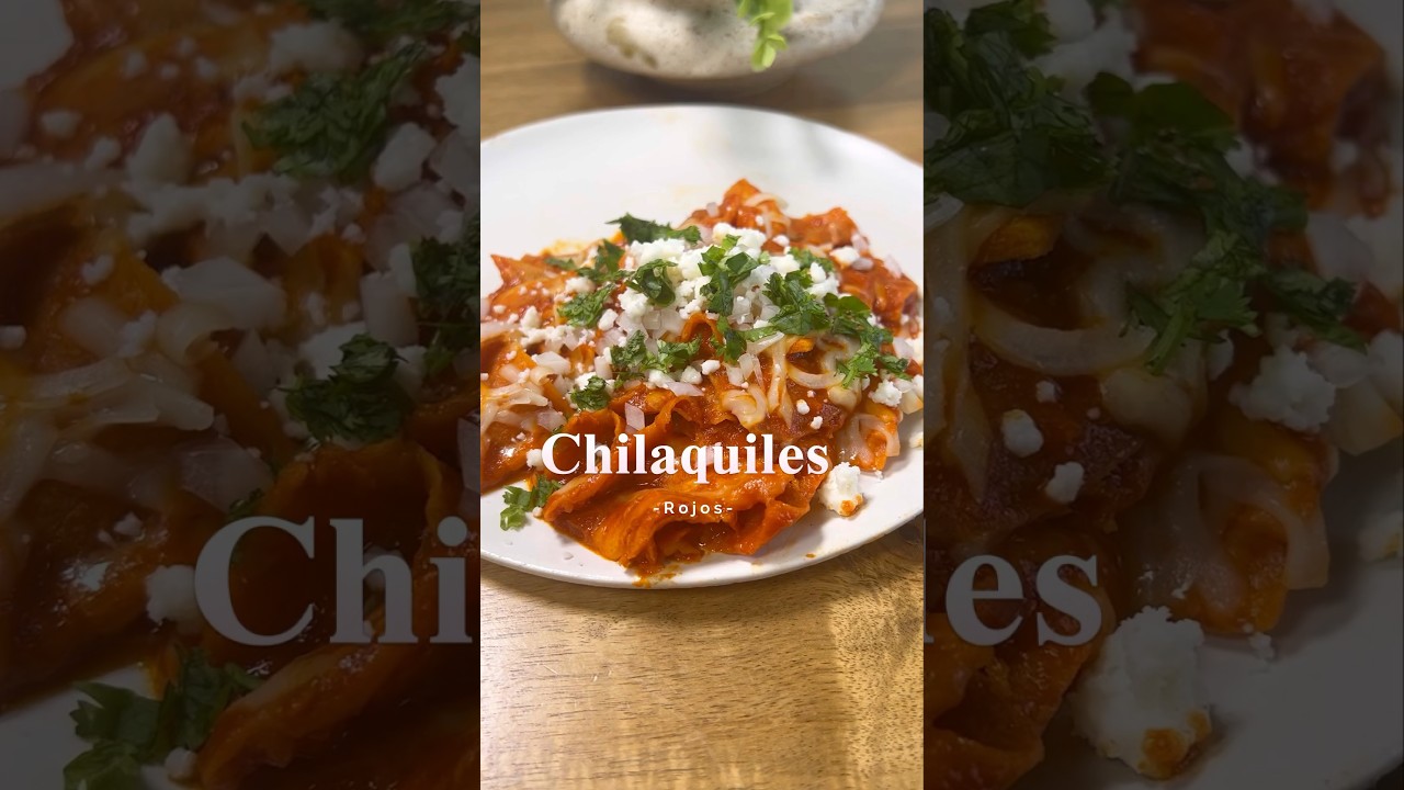 Como preparar chilaquiles rojos #recetas #chilaquiles #cocina #shorts