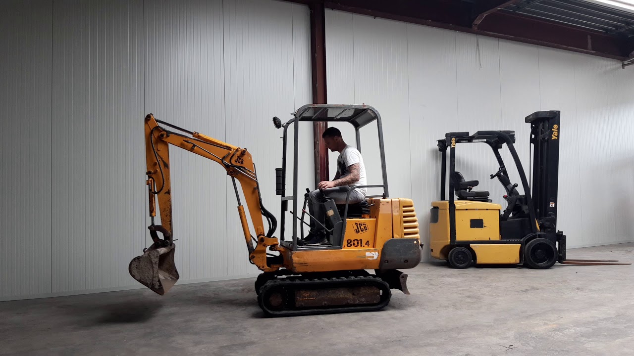 JCB 801