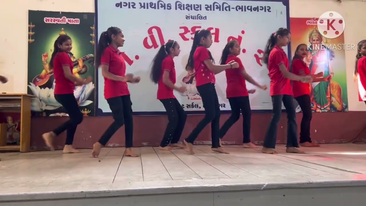 Friendship dance by Std 7 girls of MSB 25