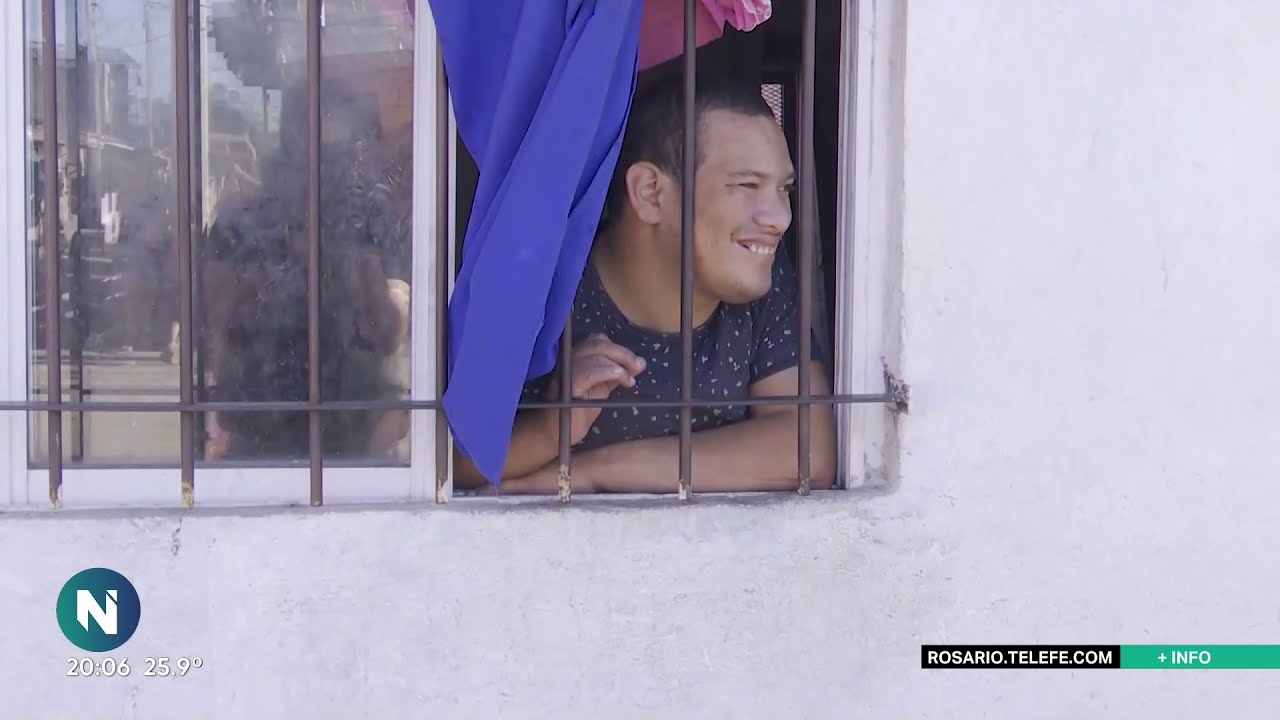 Balearon un pasillo en plena tarde en barrio Las Flores - Telefe Rosario