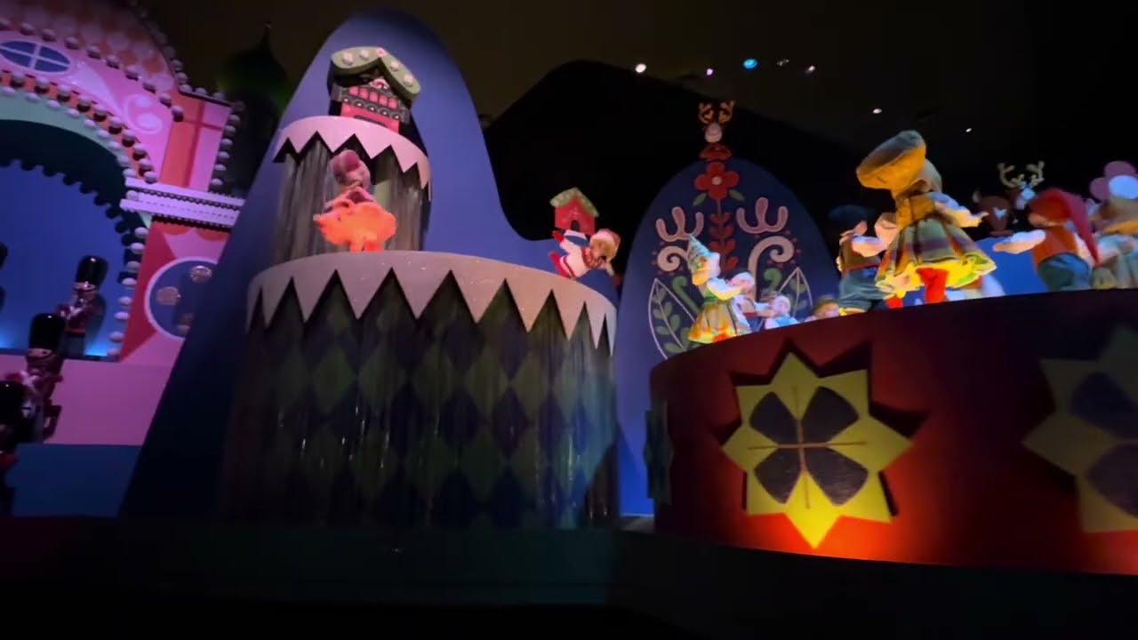 Disney Magic Kingdom “It’s a Small World” ride (full ride)