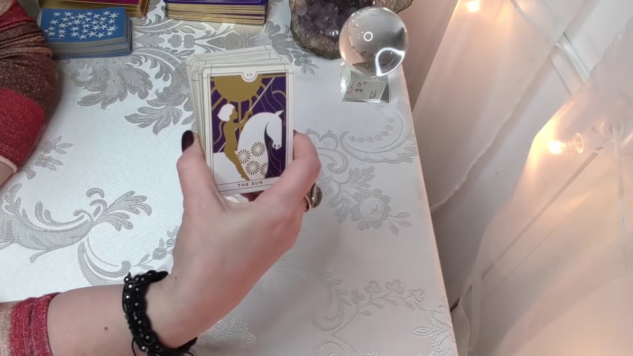 Virgo! Sneaky Behavior, Someone Is Flying Under The Radar! End Of January 2020 Reading