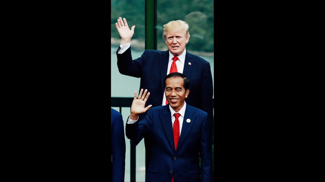 What Does Authoritarian Mean? Understanding the Dangers of Authoritarianism 💬🚨🗣️