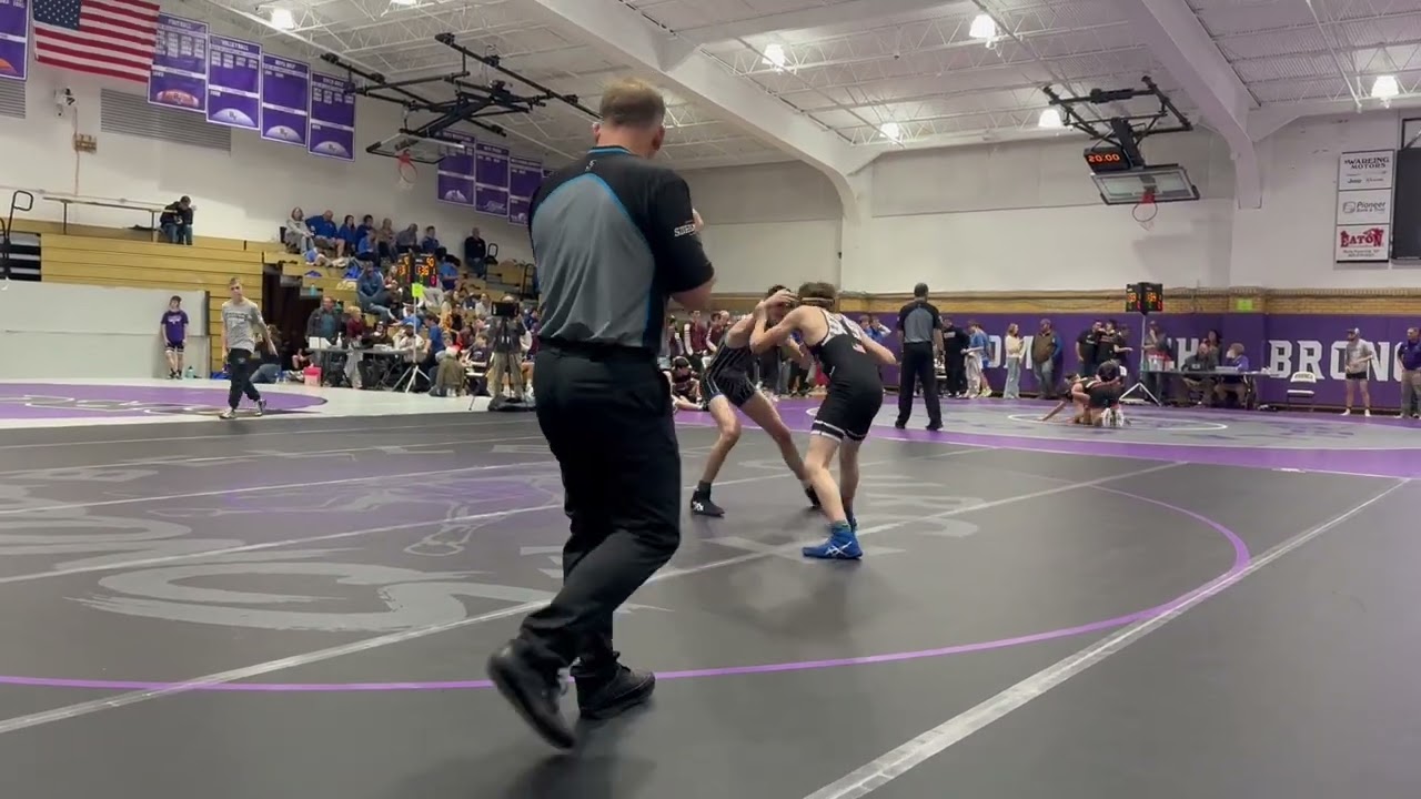 Belle Fourche Boys Invitational: A. Sawatzky STM vs. T. Humble BELLE