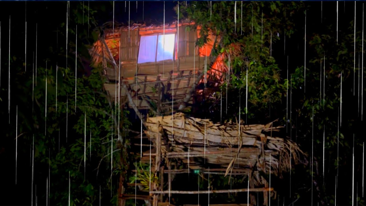 บ้านต้นไม้โดนพายุเข้าฝนตกหนักและนานฟ้าร้องเสียงดังกลางวันมีเด็กๆในหมู่บ้านมาหา