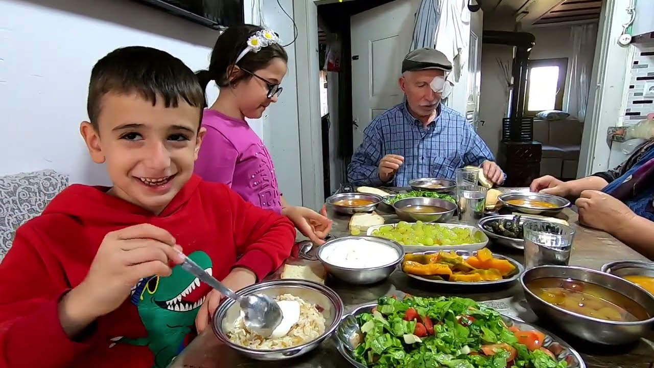 Öğlen yemeği köy işleri günlük vlog