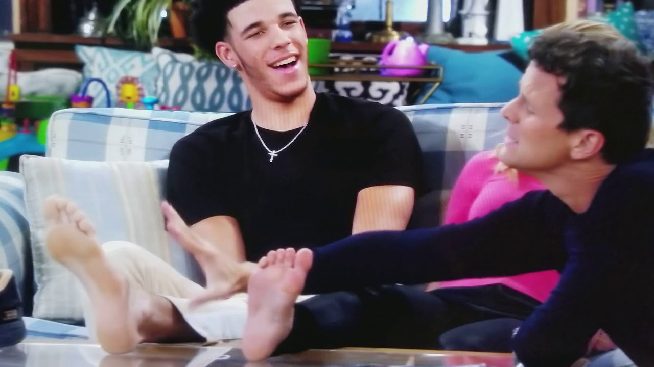Lonzo Ball On Fuller House