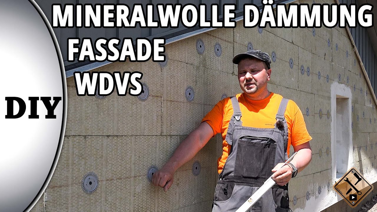 Mineralwolle Dämmung Fassade - WDVS anbringen - Mineralwolle-Dämmplatten kleben und armieren.