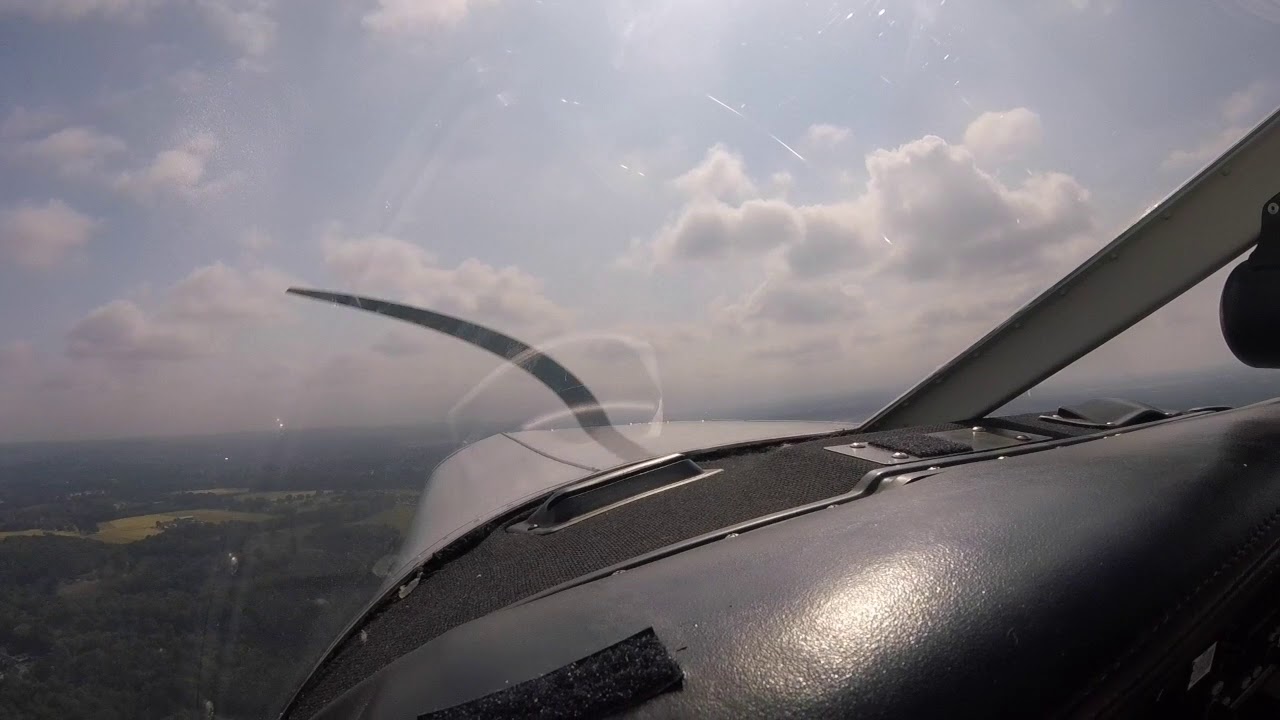 Circuit Practice at Blackbushe Airport