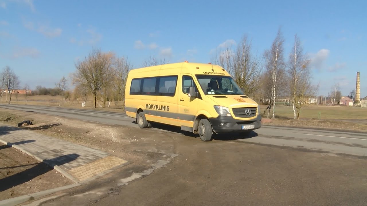 Tėvų nerimas dėl mokyklinio autobuso vairuotojo: praeityje sukėlė kraupią avariją